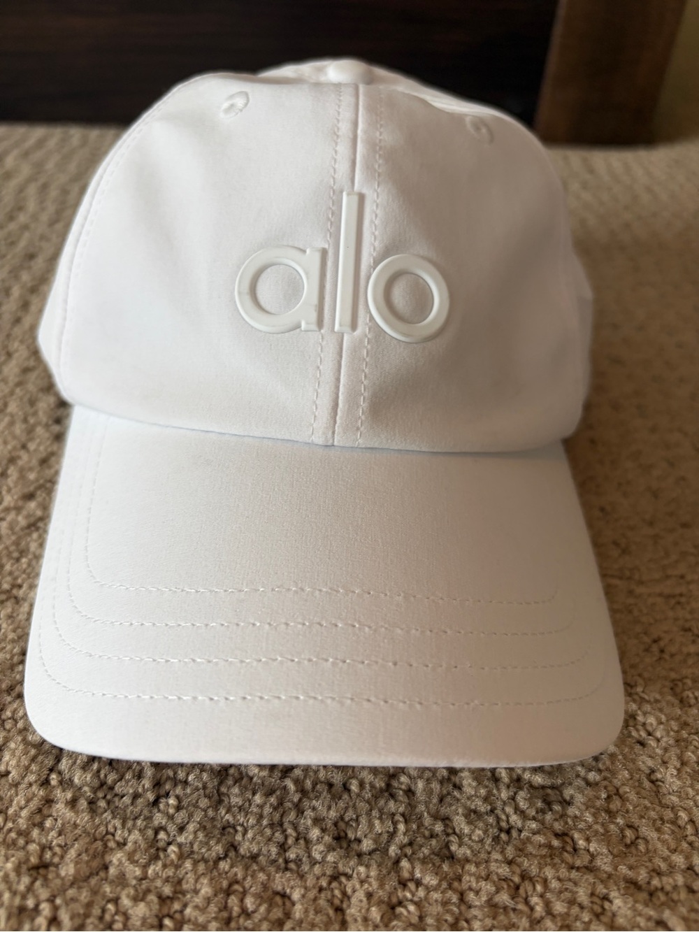 ALO Yoga White Logo Baseball Cap